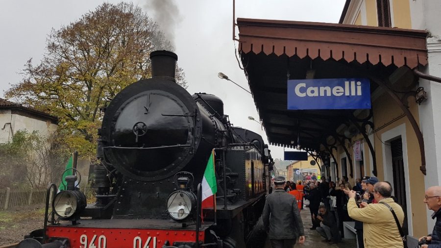 Torna il treno storico fra Castagnole e Canelli