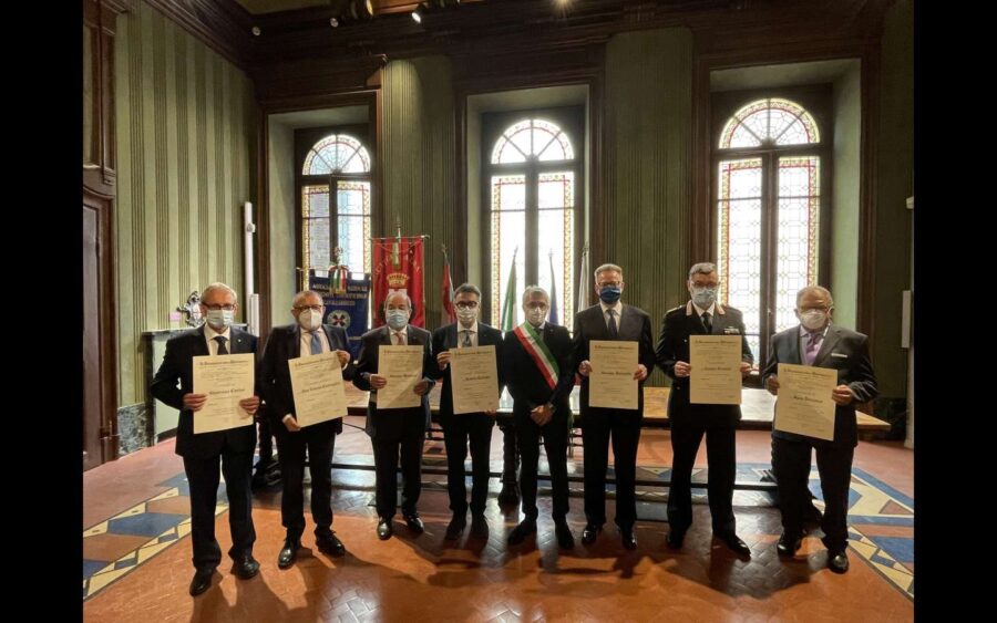 Alba, consegnate le onorificenze dell’Ordine al Merito della Repubblica Italiana a sette cittadini