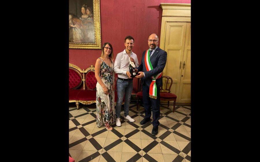 Asti, il sindaco Maurizio Rasero ha celebrato il 400esimo matrimonio come primo cittadino